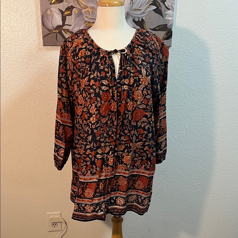 NWOT Lucky Brand Boho Floral Tie-Neck Peasant Top - Black & Rust - Picture 2 of 8